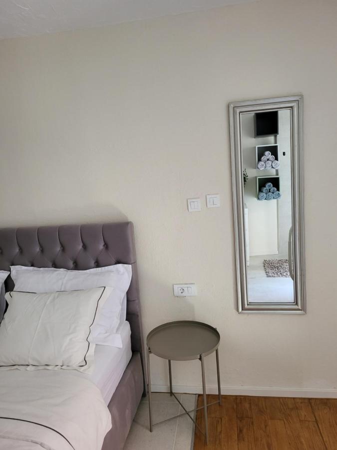 Old Town Sedlar Apartment Split Buitenkant foto