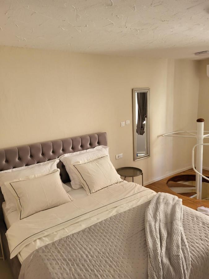Old Town Sedlar Apartment Split Buitenkant foto
